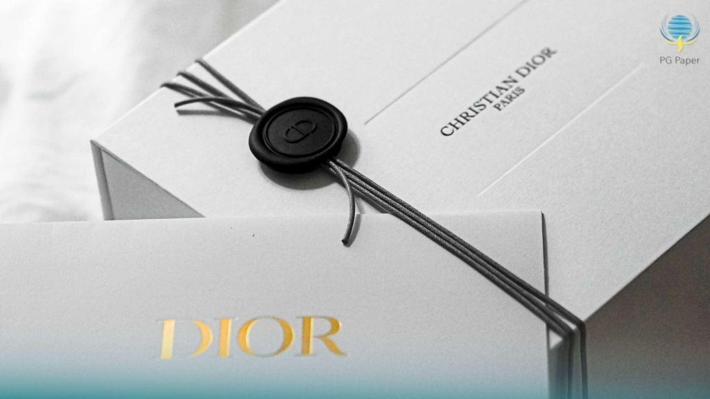 Luxury packaging brands Christian Dior premium packaging box white kraft papers and folding box board.